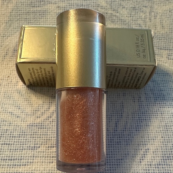 Stila Heaven's Dew Gel Lip Oil in color Kitten Komet. - Picture 7 of 7